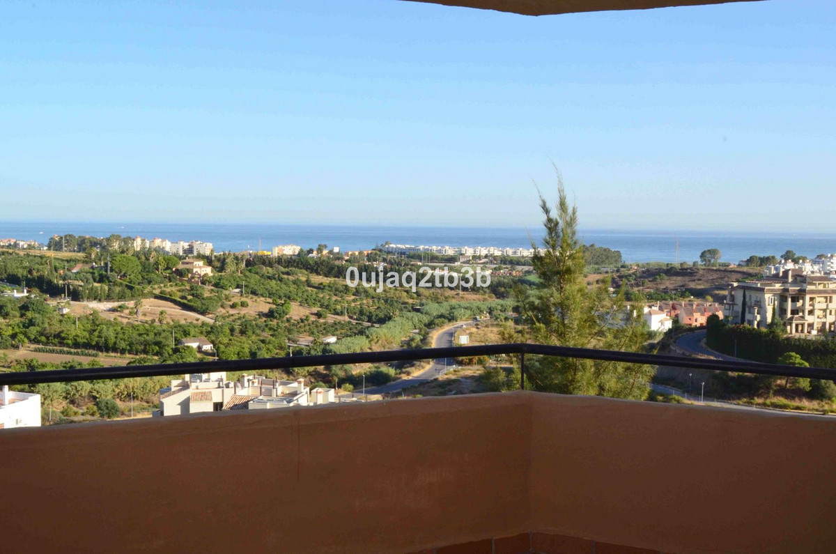 Appartement te koop in Estepona | 2 slaapkamers H5524750