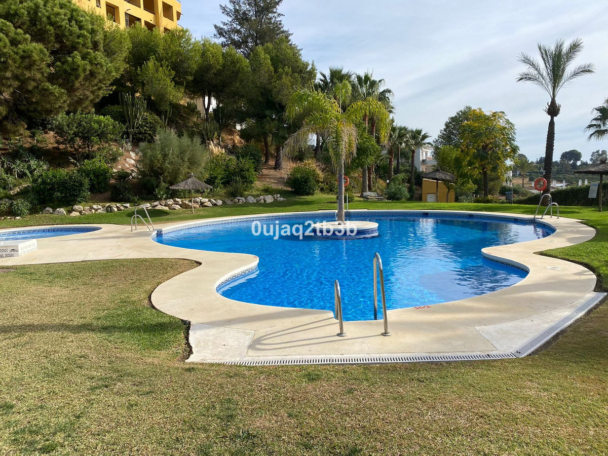 Appartement te koop in Estepona | 2 slaapkamers H5524750
