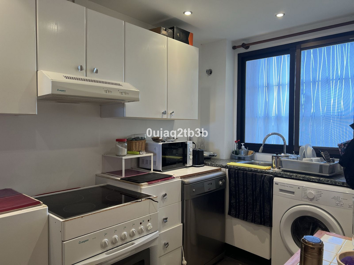 Appartement te koop in Estepona | 2 slaapkamers H5524750