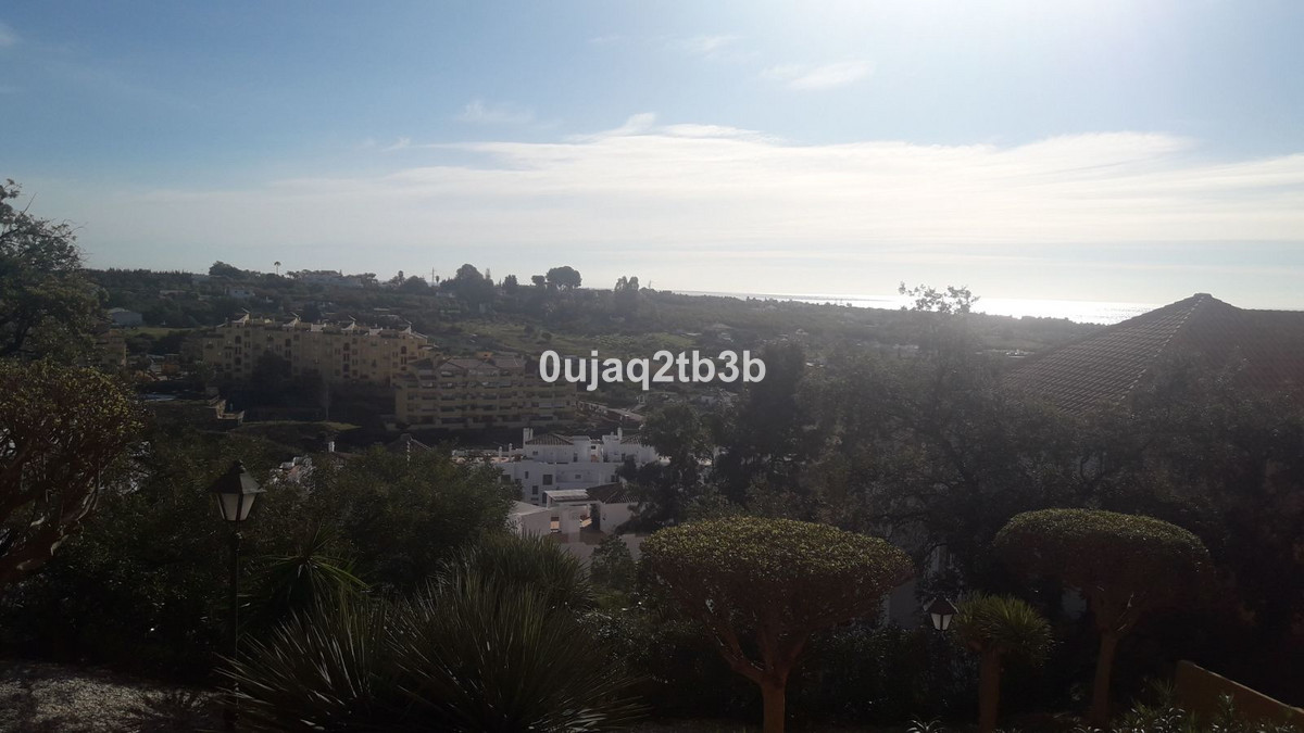 Appartement te koop in Estepona | 2 slaapkamers H5524750