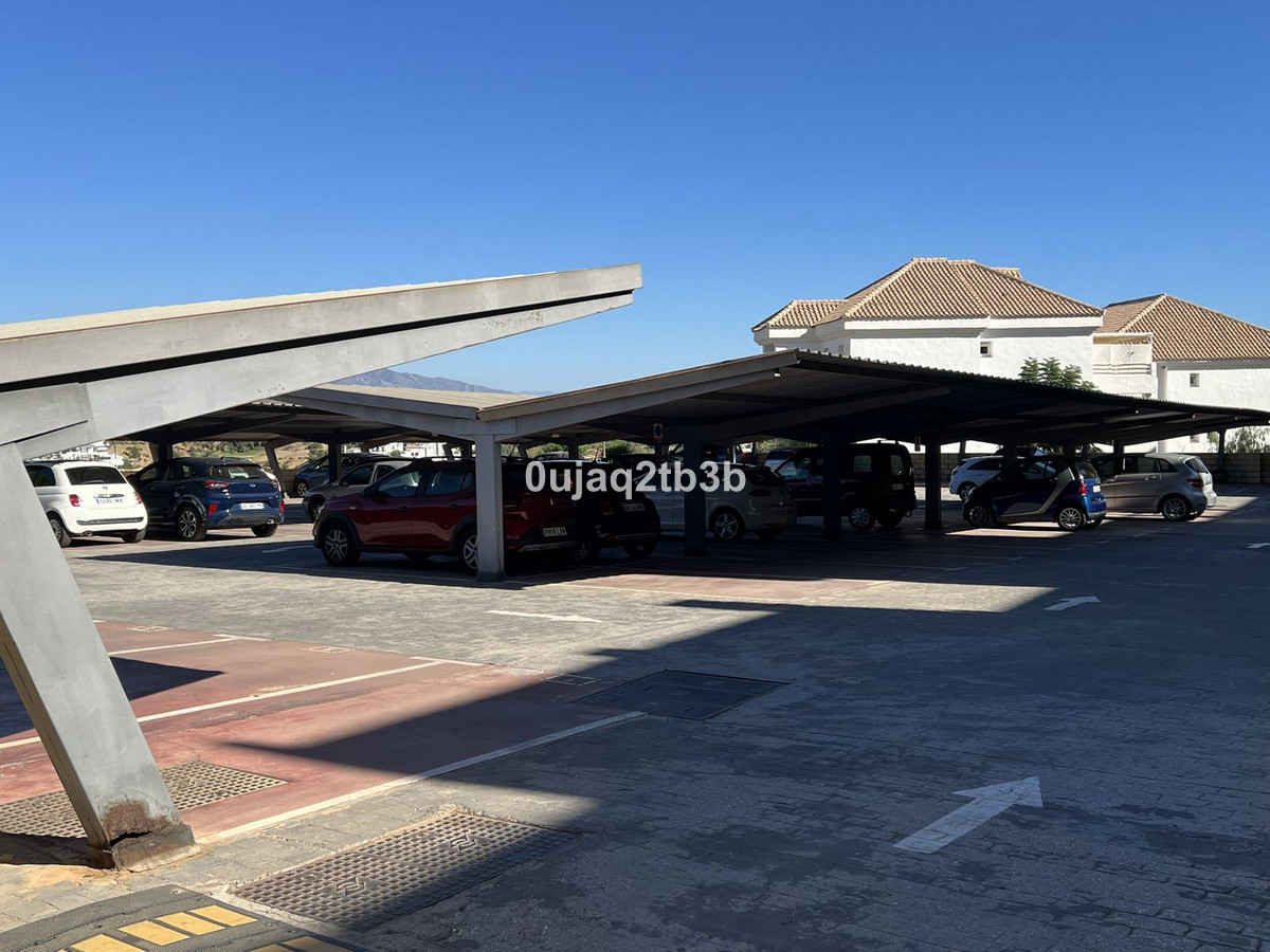 Appartement te koop in Estepona | 2 slaapkamers H5524750