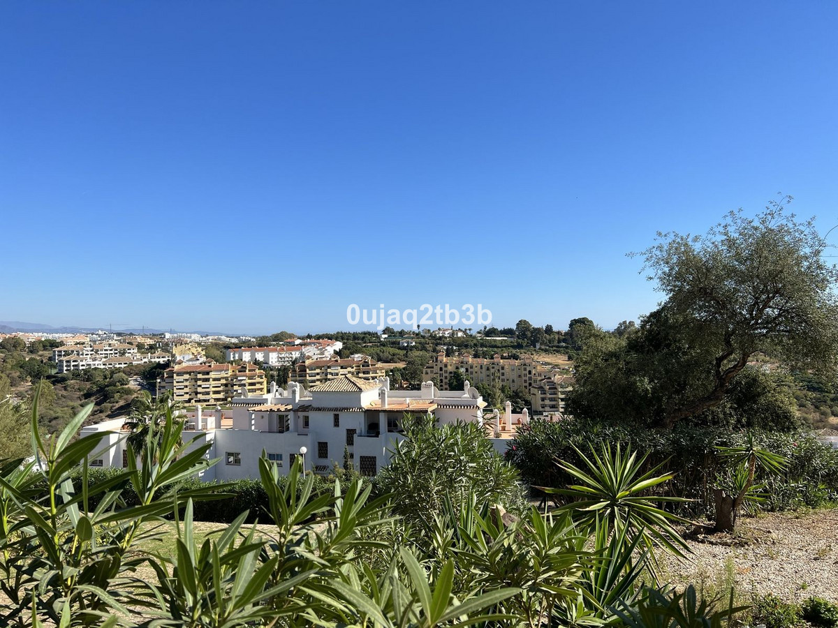 Appartement te koop in Estepona | 2 slaapkamers H5524750