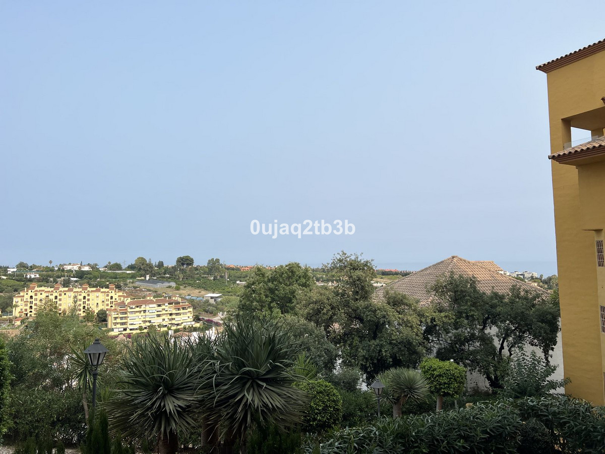 Appartement te koop in Estepona | 2 slaapkamers H5524750