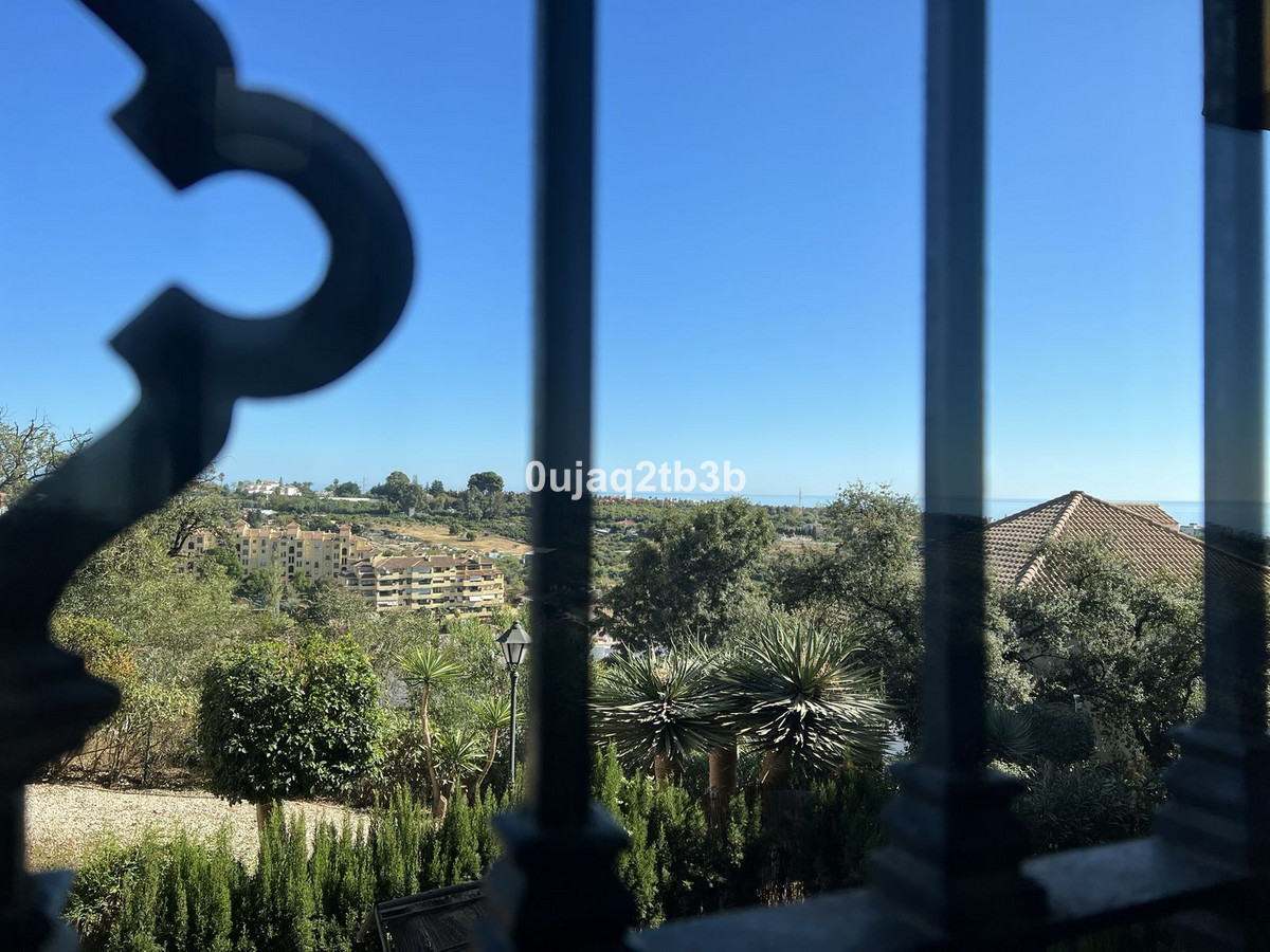 Appartement te koop in Estepona | 2 slaapkamers H5524750