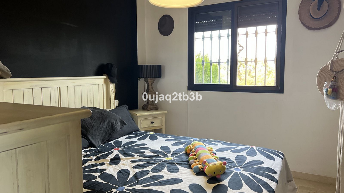 Appartement te koop in Estepona | 2 slaapkamers H5524750