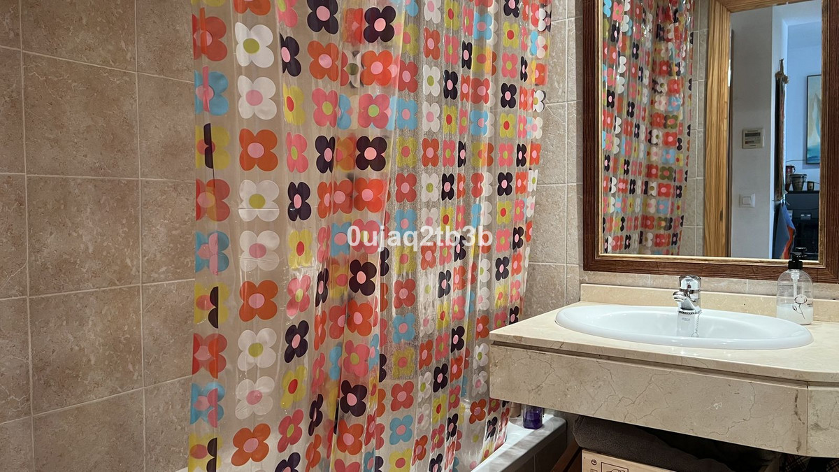 Appartement te koop in Estepona | 2 slaapkamers H5524750
