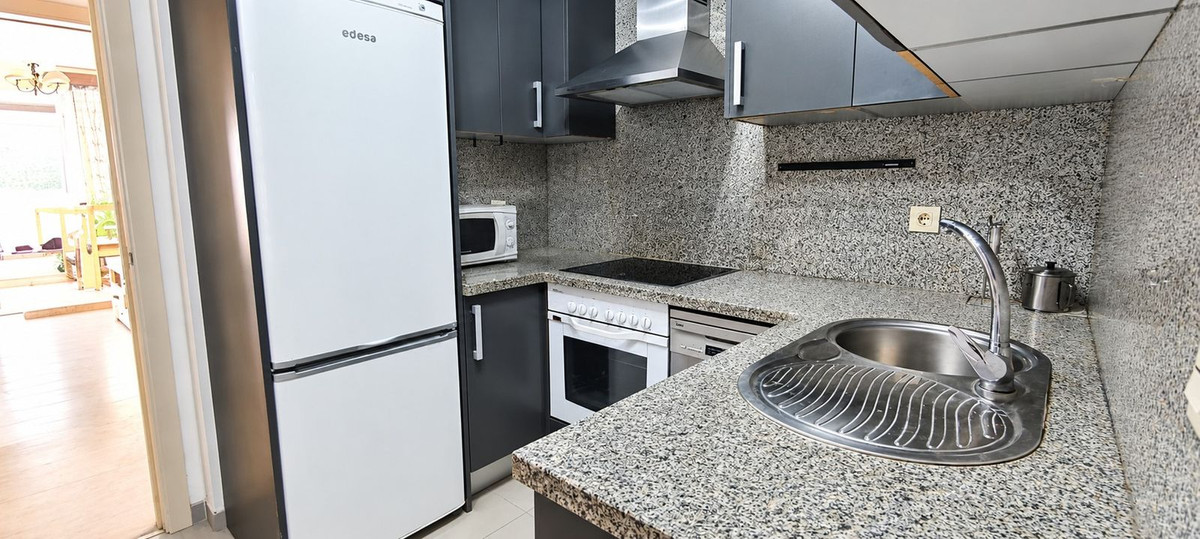 Appartement te koop in Estepona | 2 slaapkamers H5524855