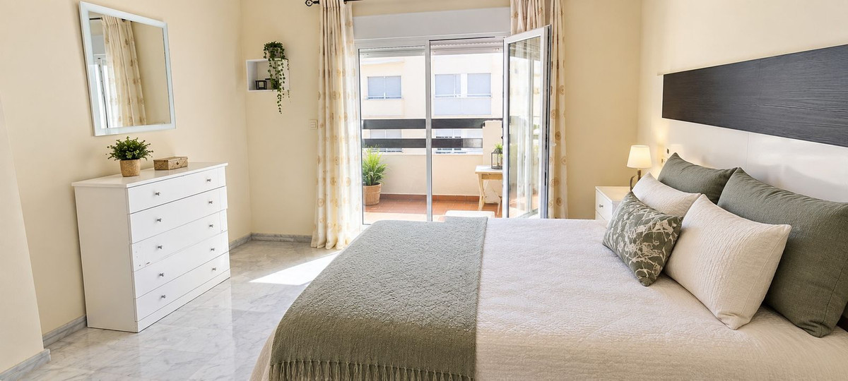 Appartement te koop in Estepona | 2 slaapkamers H5524855