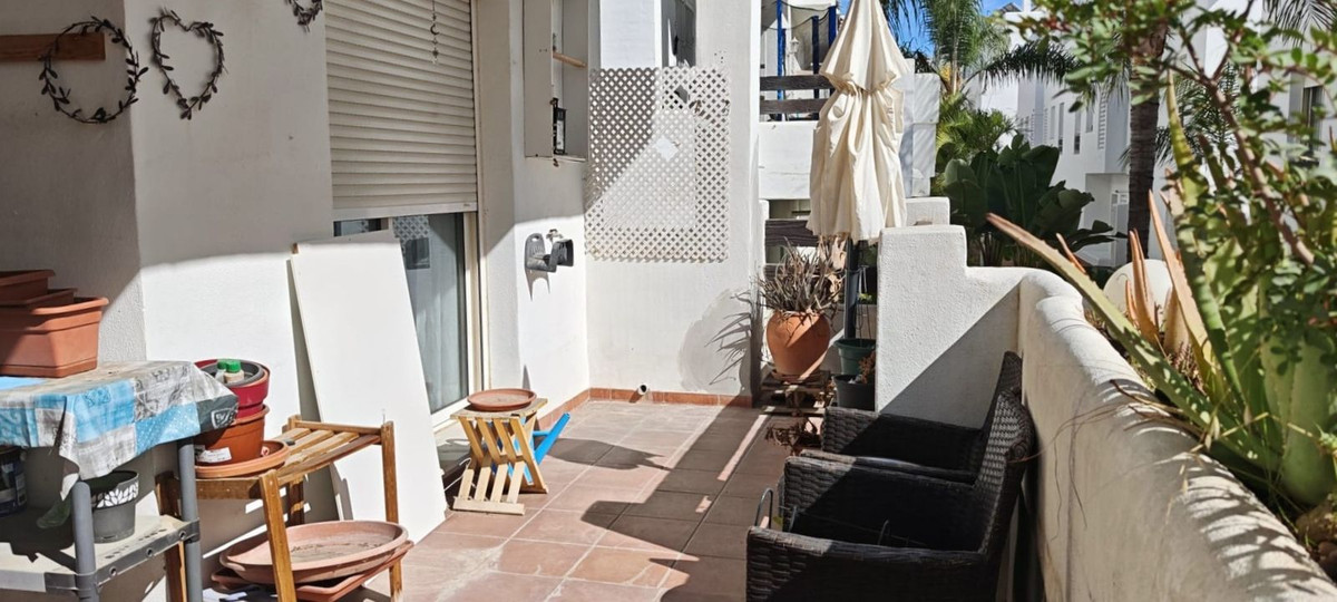 Appartement te koop in Estepona | 2 slaapkamers H5524855