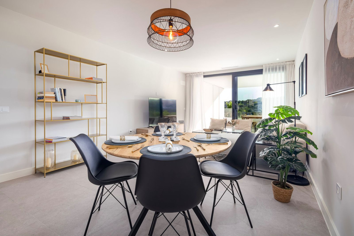 Appartement te koop in Estepona | 3 slaapkamers H5526007