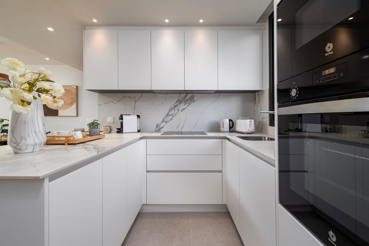 Appartement te koop in Estepona | 3 slaapkamers H5526007