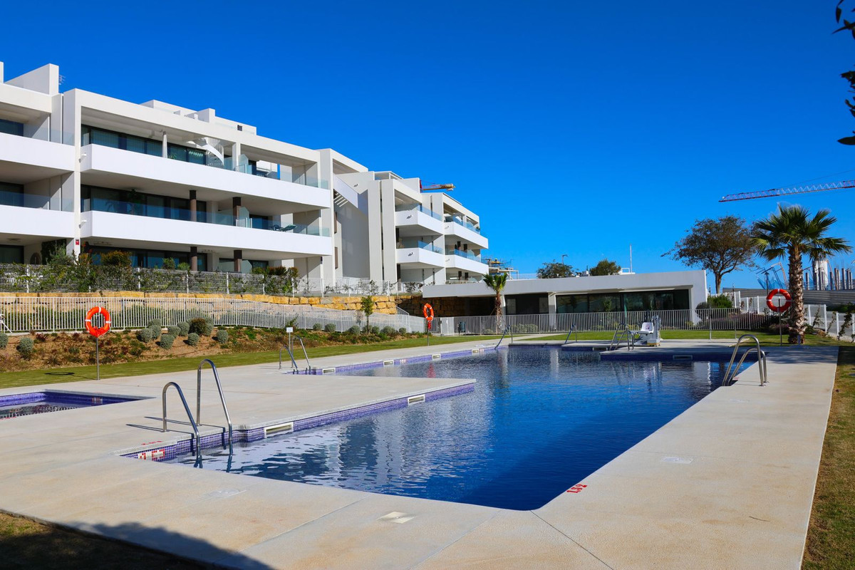 Appartement te koop in Estepona | 3 slaapkamers H5526007