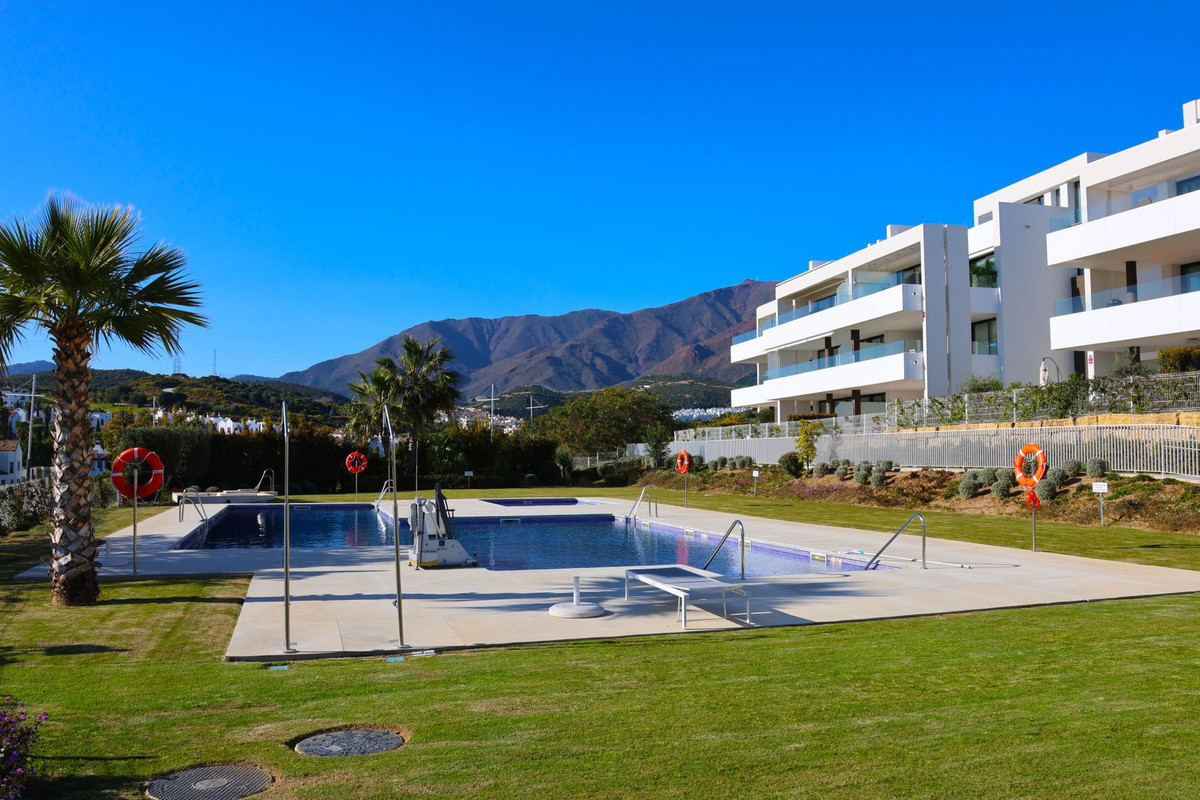 Appartement te koop in Estepona | 3 slaapkamers H5526007
