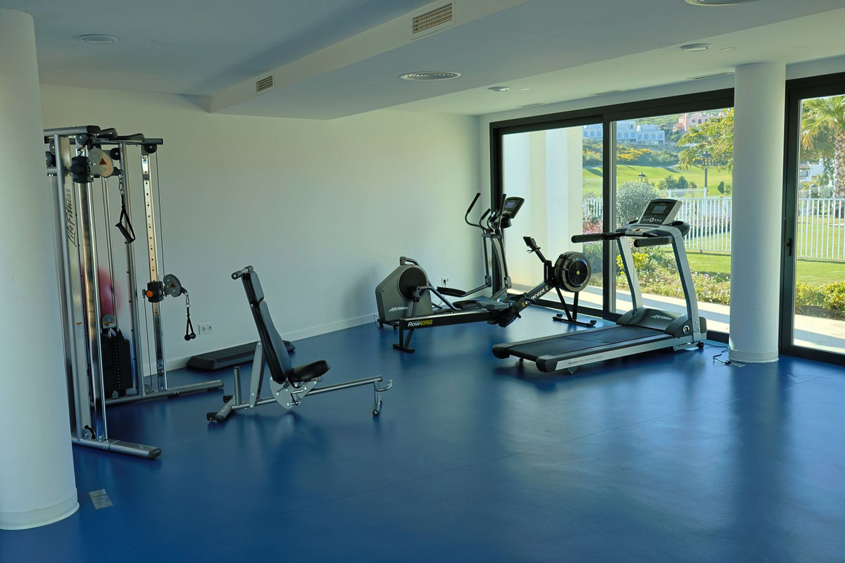 Appartement te koop in Estepona | 3 slaapkamers H5526007