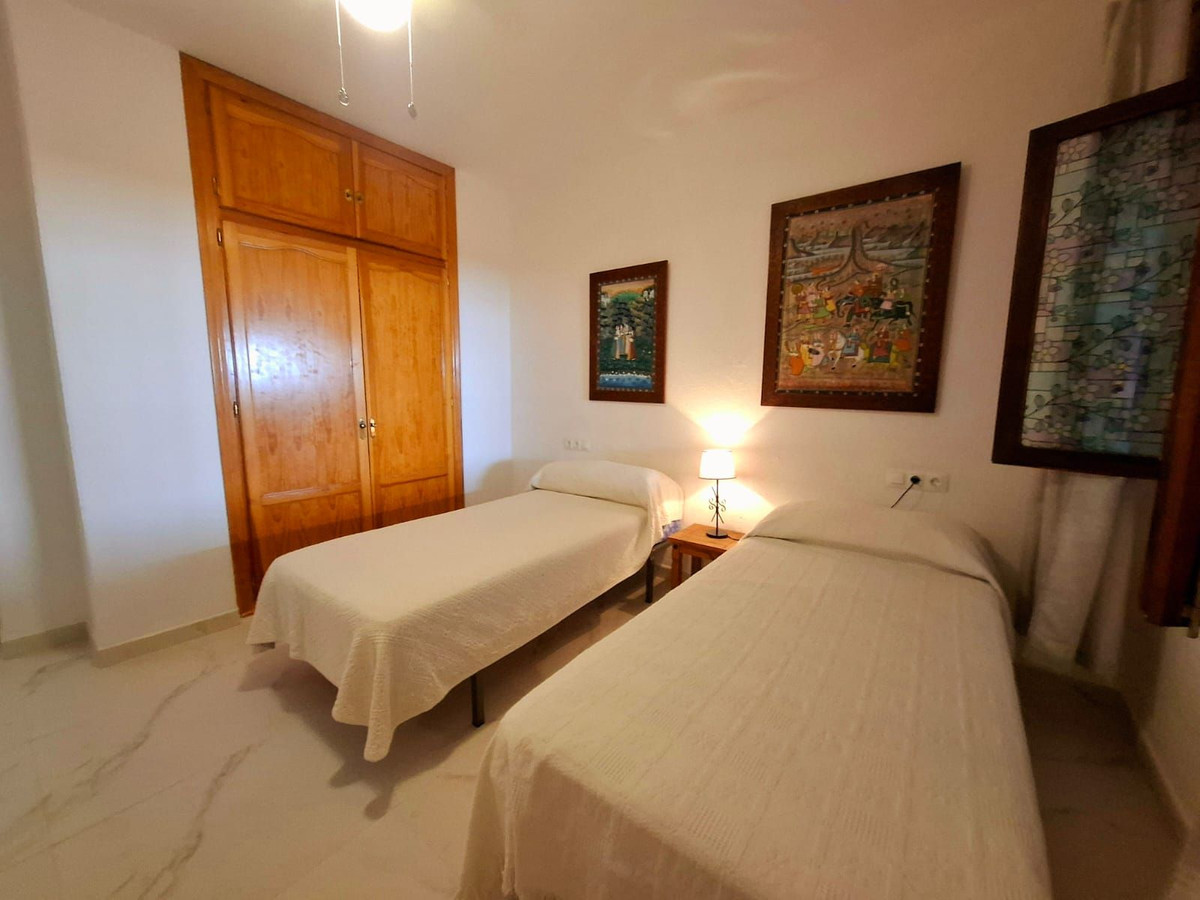 Penthouse te koop in Estepona | 3 slaapkamers H5526013