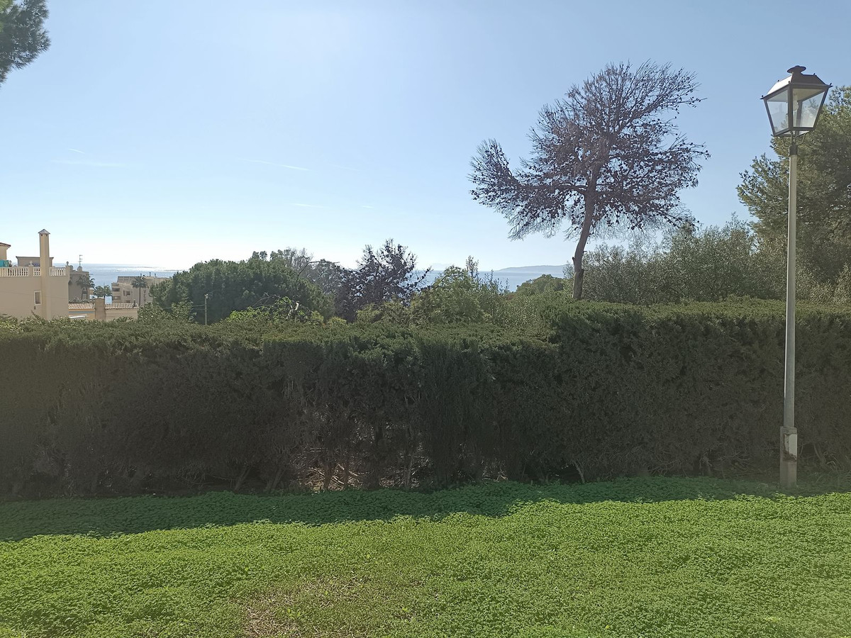 Appartement te koop in Estepona | 0 slaapkamers H5526325