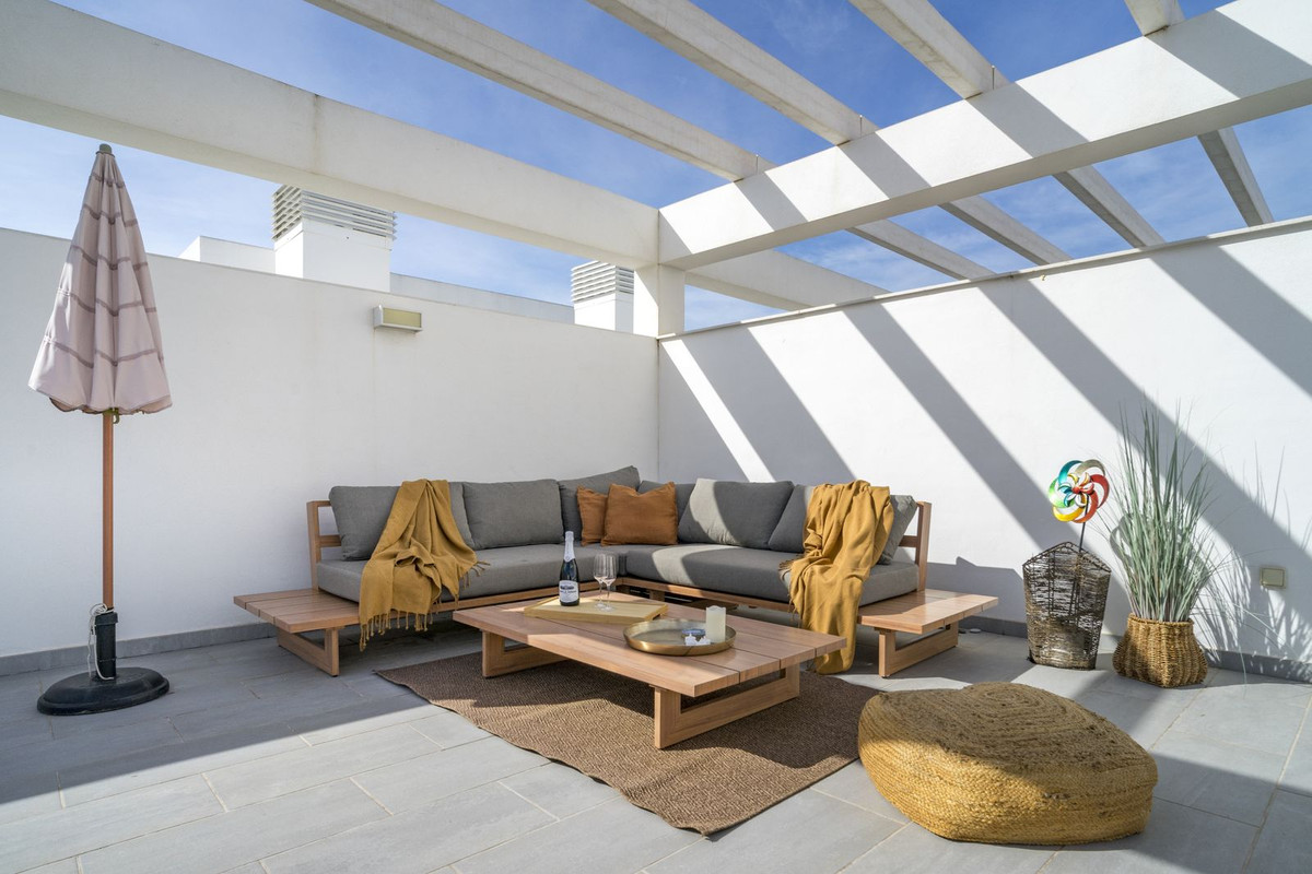 Appartement te koop in Estepona | 2 slaapkamers H5526901