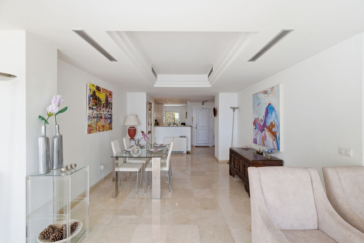 Penthouse te koop in Estepona | 3 slaapkamers H5527375