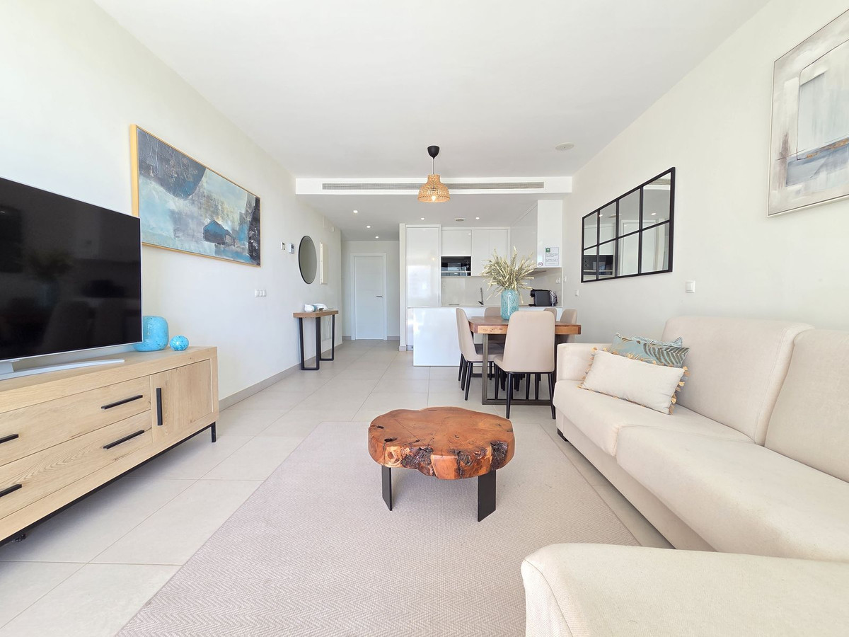 Appartement te koop in Estepona | 2 slaapkamers H5527525