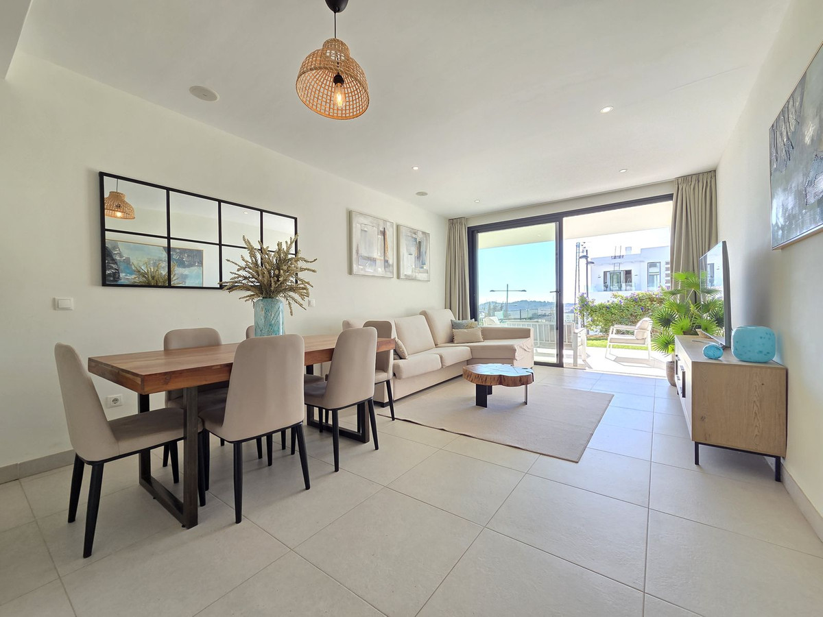 Appartement te koop in Estepona | 2 slaapkamers H5527525