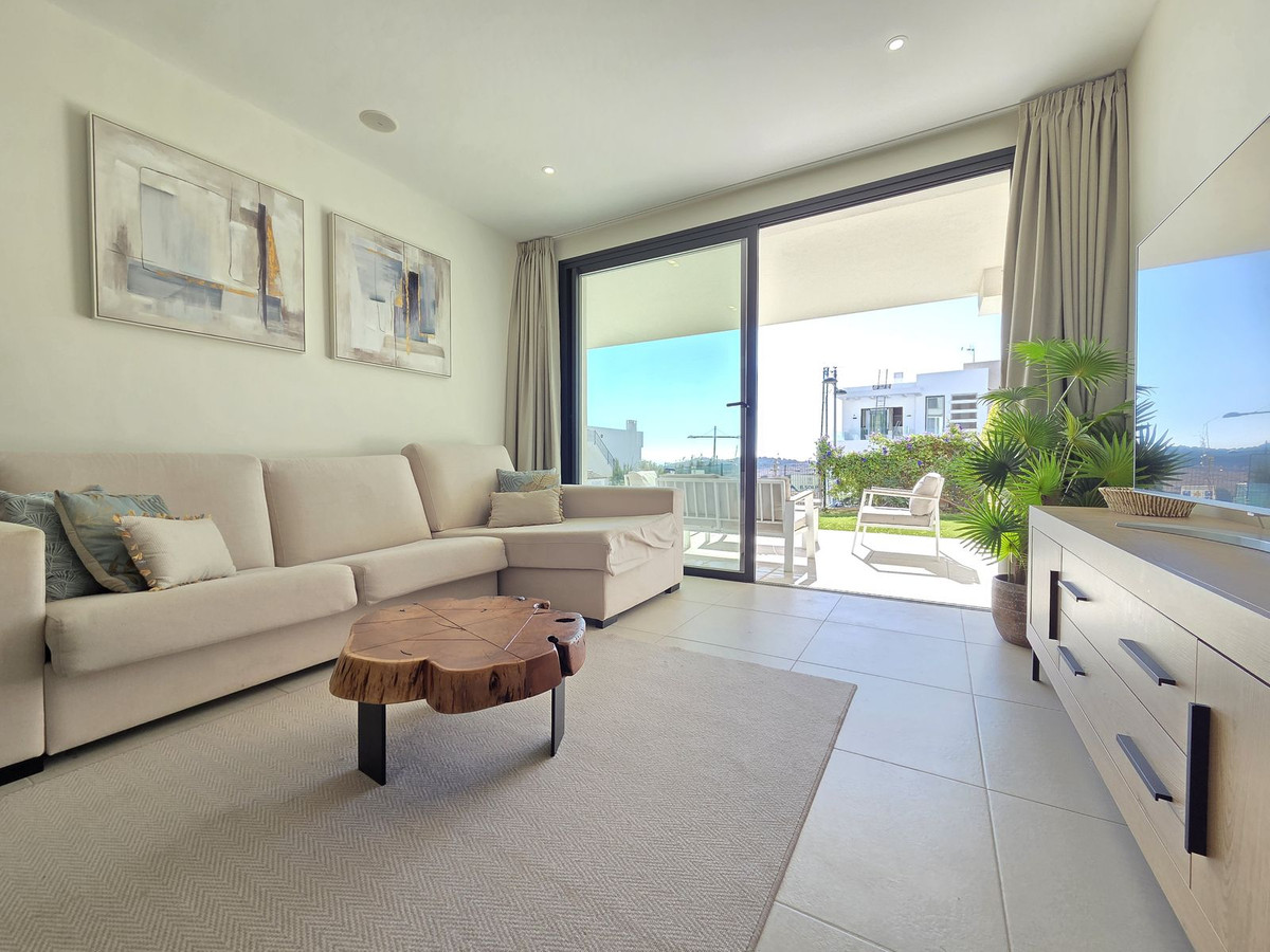 Appartement te koop in Estepona | 2 slaapkamers H5527525