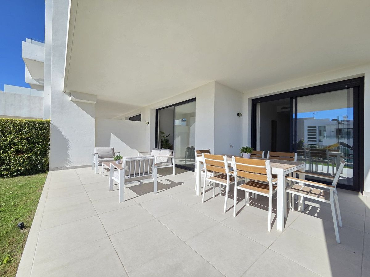 Appartement te koop in Estepona | 2 slaapkamers H5527525