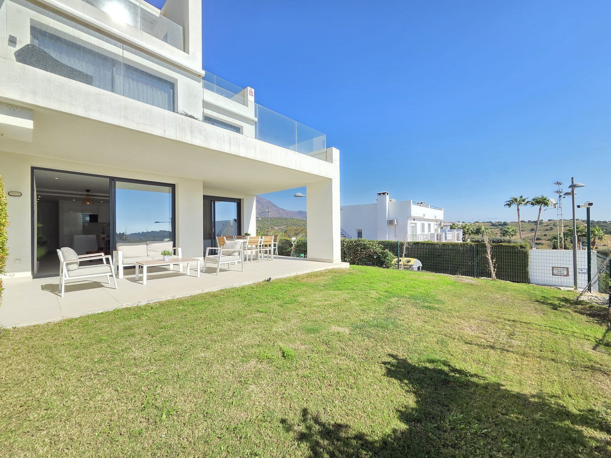 Appartement te koop in Estepona | 2 slaapkamers H5527525