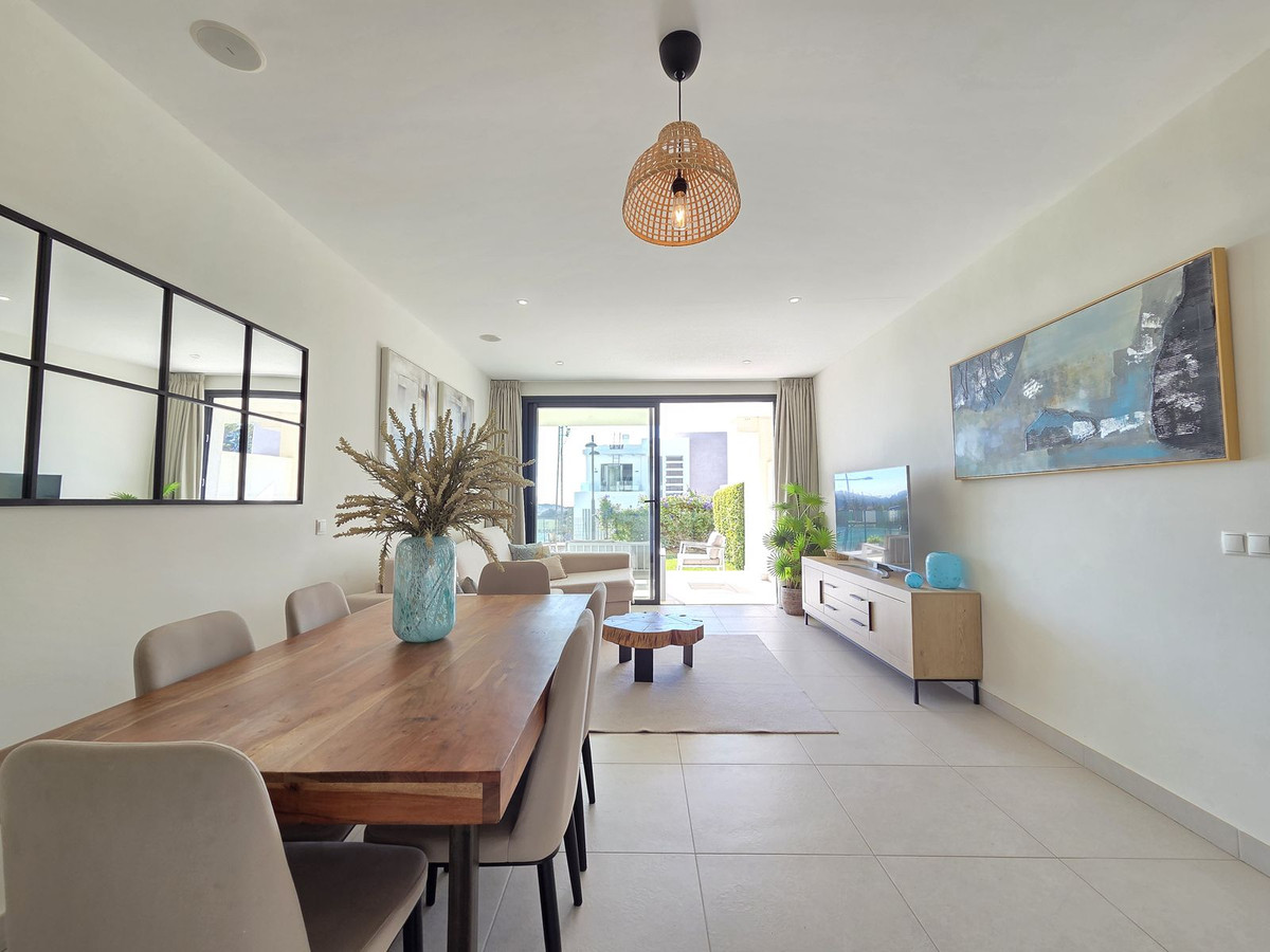 Appartement te koop in Estepona | 2 slaapkamers H5527525