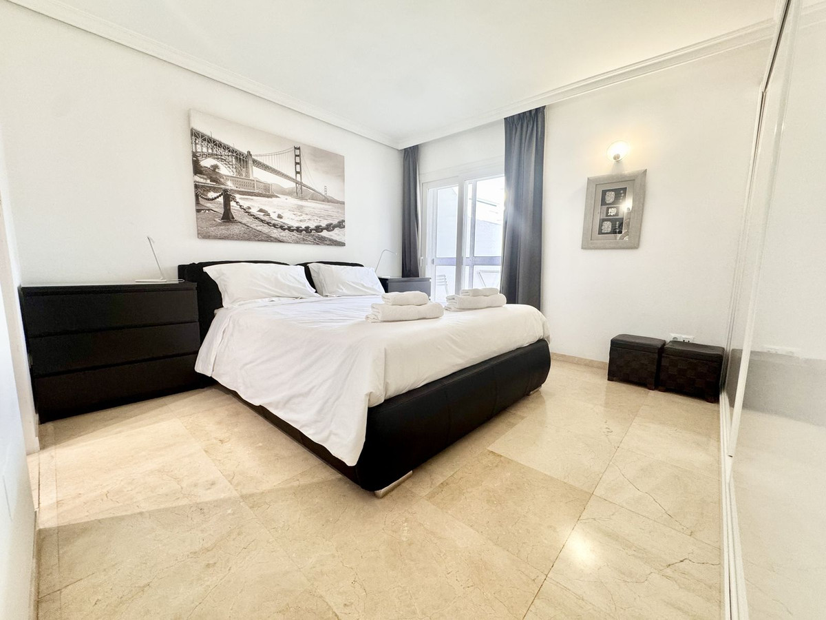 Appartement te koop in Estepona | 3 slaapkamers H5527813