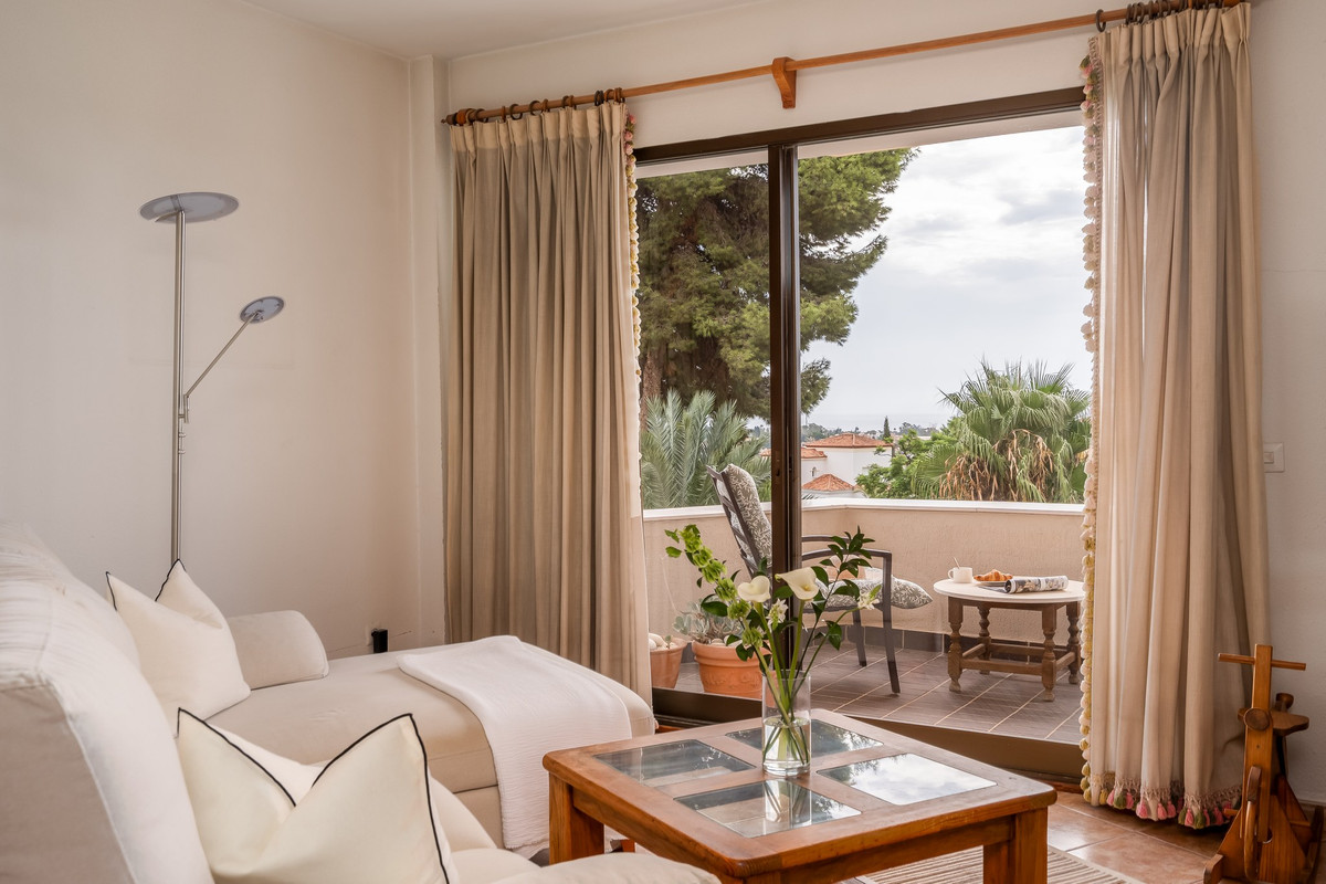 Appartement te koop in Estepona | 2 slaapkamers H5528047