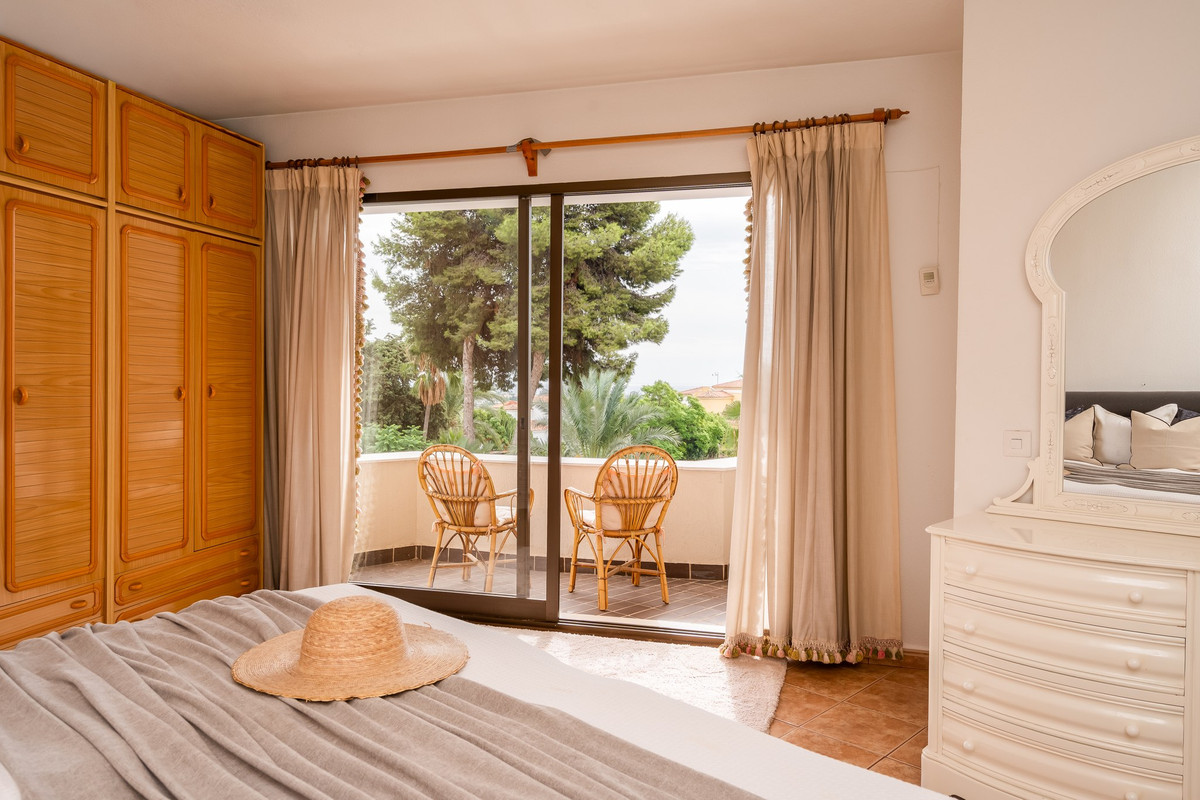 Appartement te koop in Estepona | 2 slaapkamers H5528047