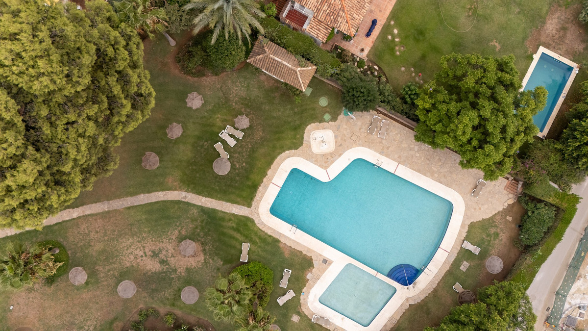 Appartement te koop in Estepona | 2 slaapkamers H5528047