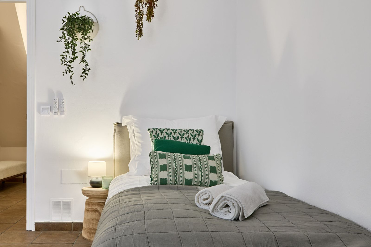 Appartement te koop in Estepona | 3 slaapkamers H5528326