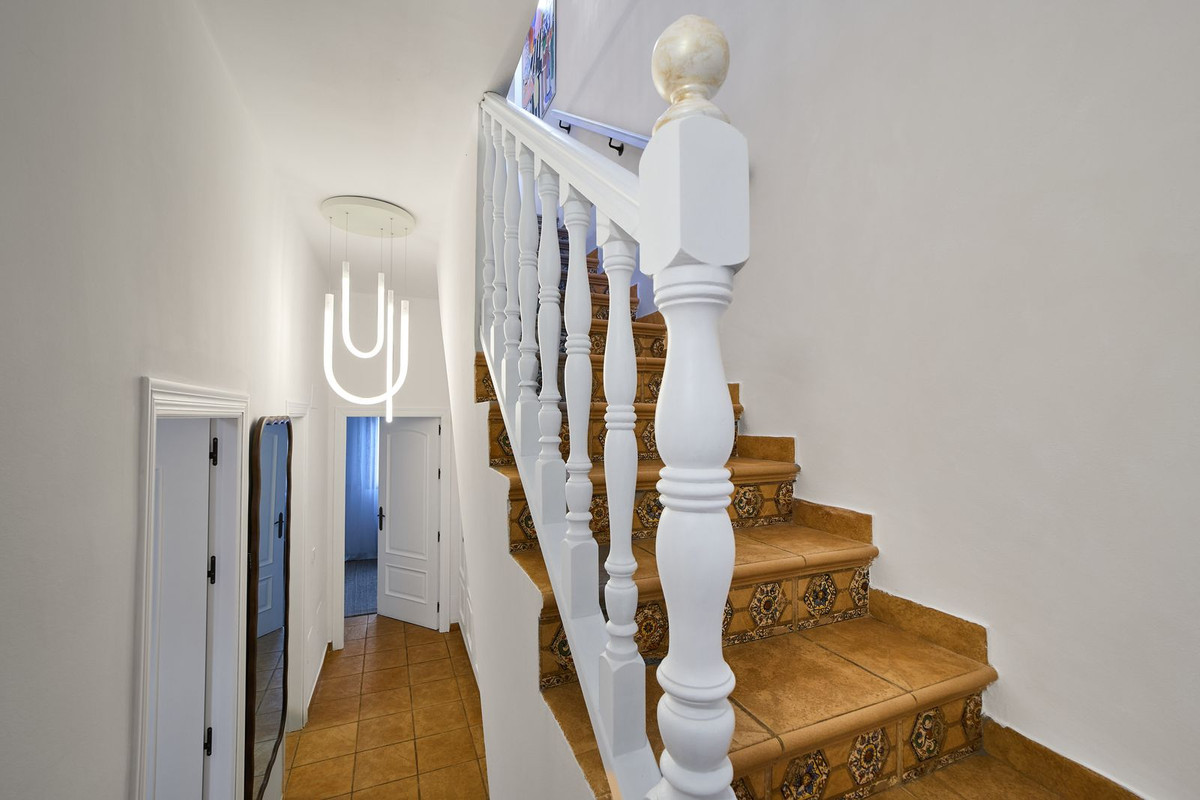Appartement te koop in Estepona | 3 slaapkamers H5528326