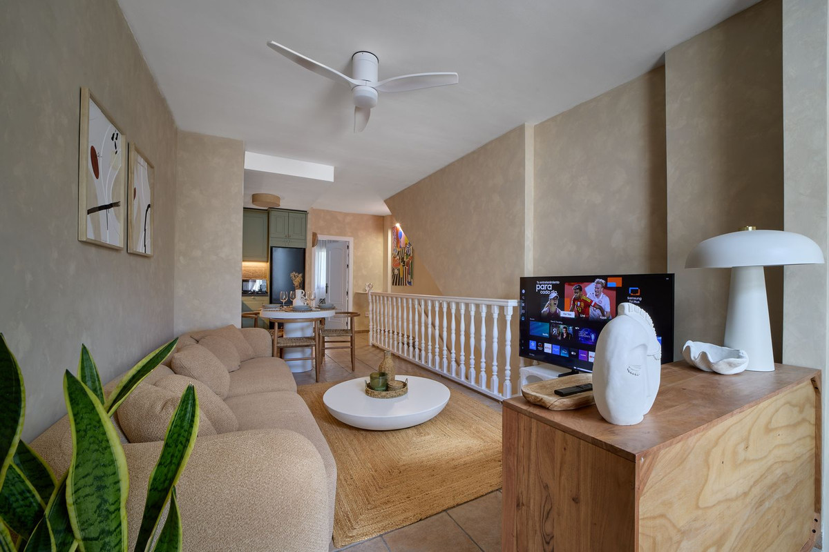 Appartement te koop in Estepona | 3 slaapkamers H5528326