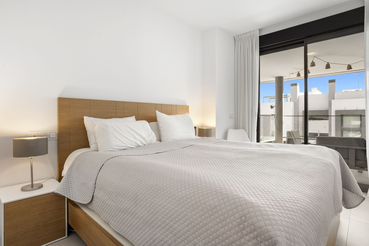 Appartement te koop in Estepona | 4 slaapkamers H5529979