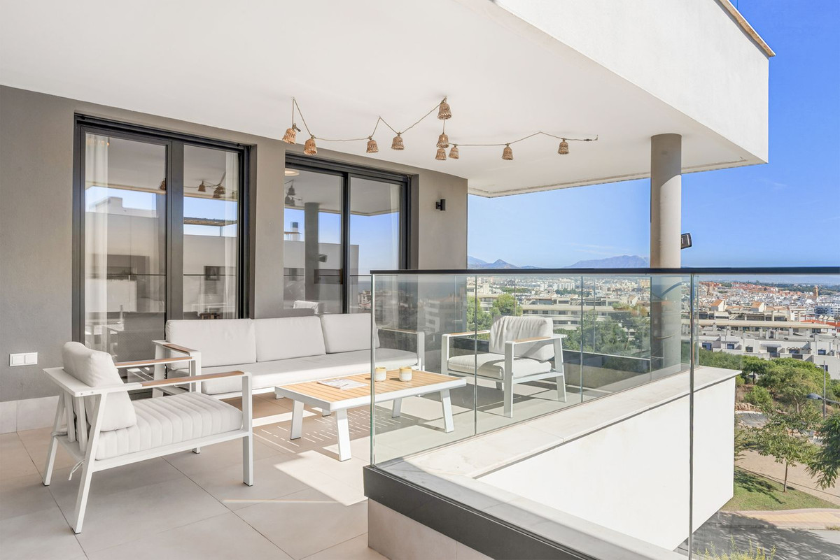 Appartement te koop in Estepona | 4 slaapkamers H5529979
