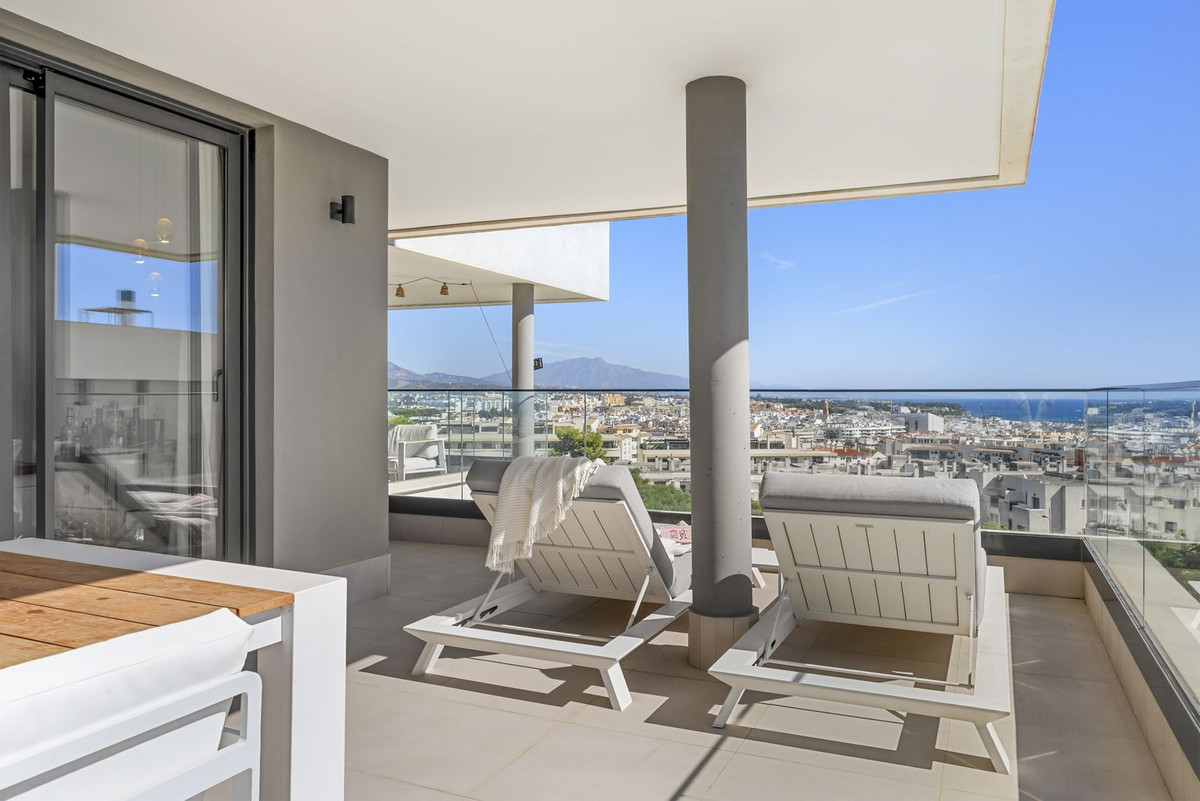 Appartement te koop in Estepona | 4 slaapkamers H5529979