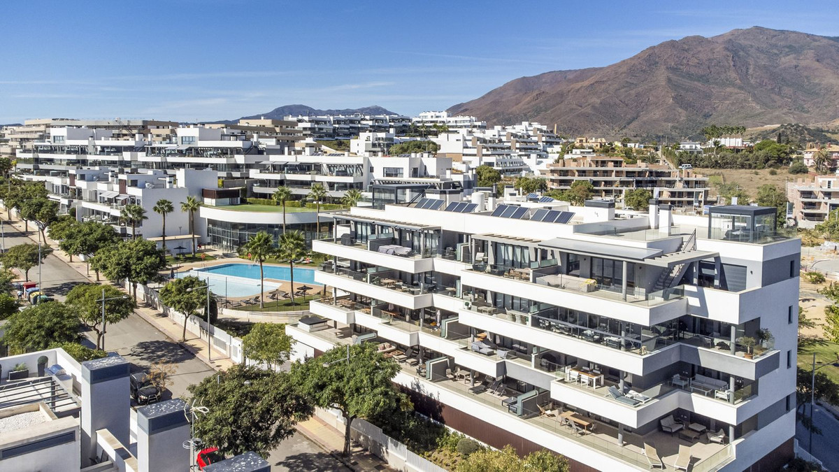 Appartement te koop in Estepona | 4 slaapkamers H5529979