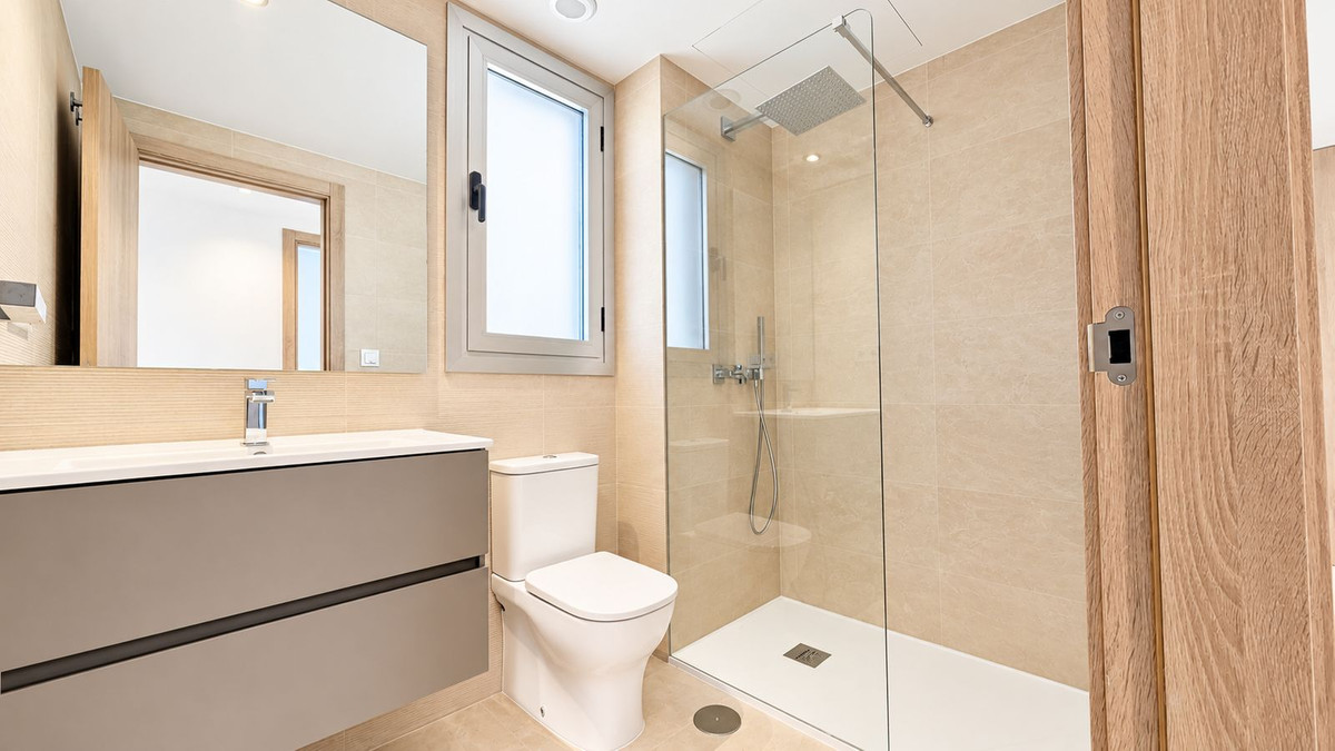Appartement te koop in Estepona | 3 slaapkamers H5530333