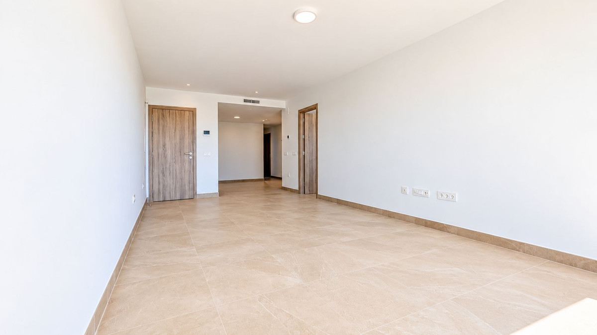 Appartement te koop in Estepona | 3 slaapkamers H5530333