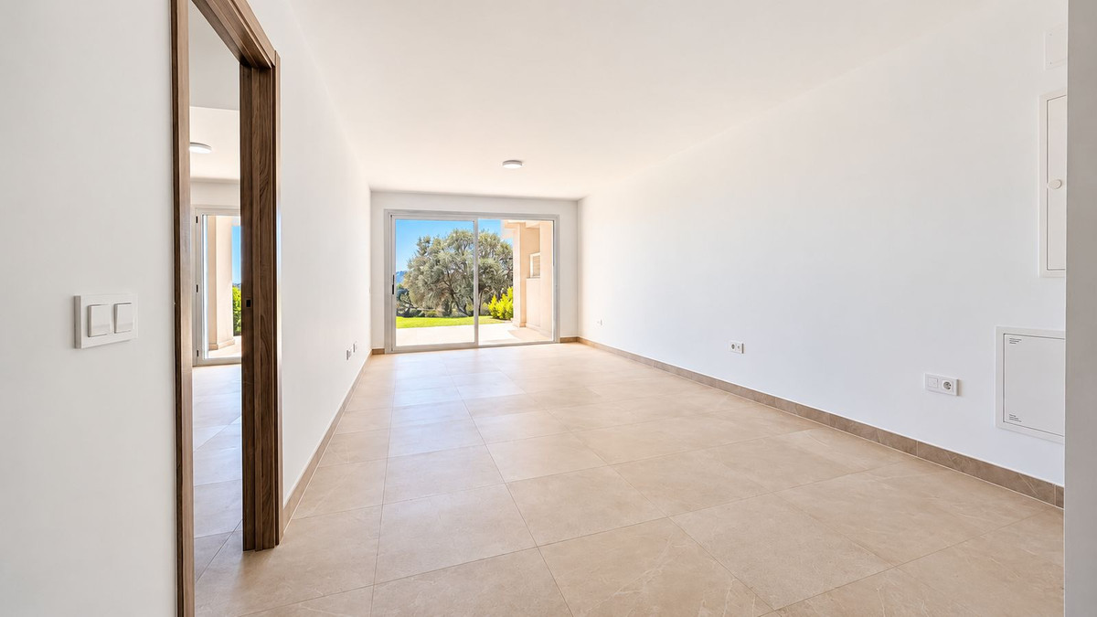 Appartement te koop in Estepona | 3 slaapkamers H5530333
