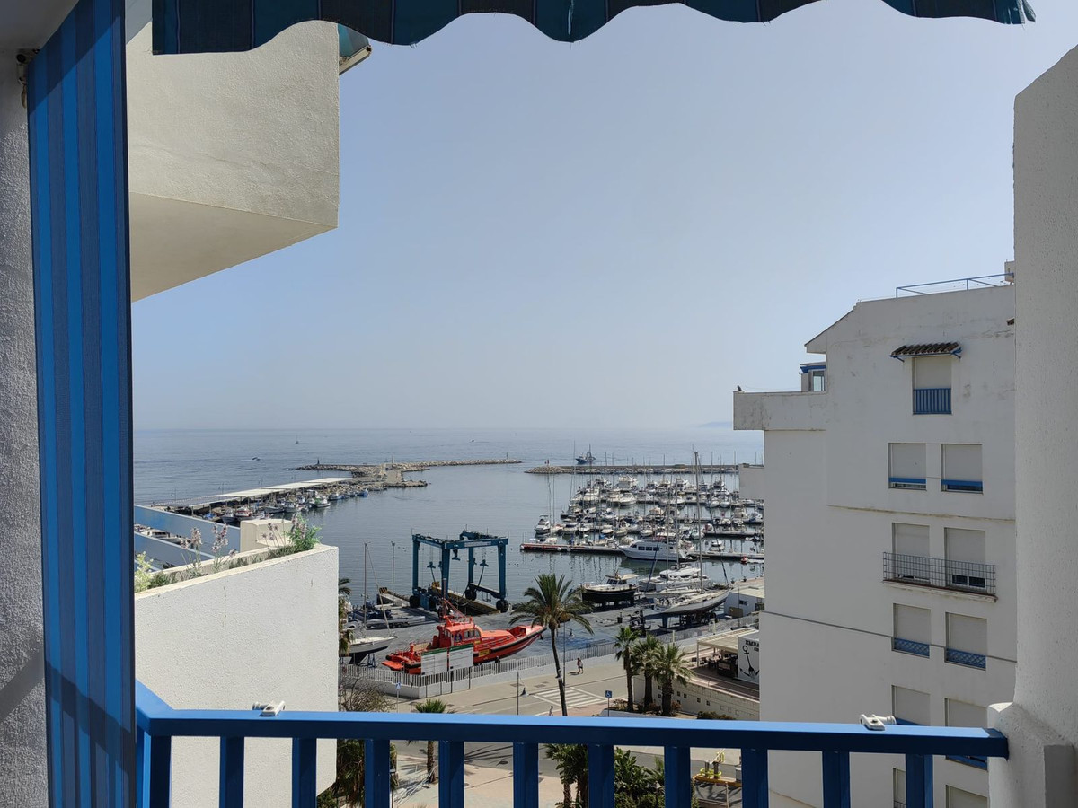 Appartement te koop in Estepona | 2 slaapkamers H5530408