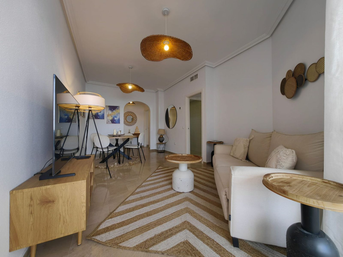 Appartement te koop in Estepona | 2 slaapkamers H5530408