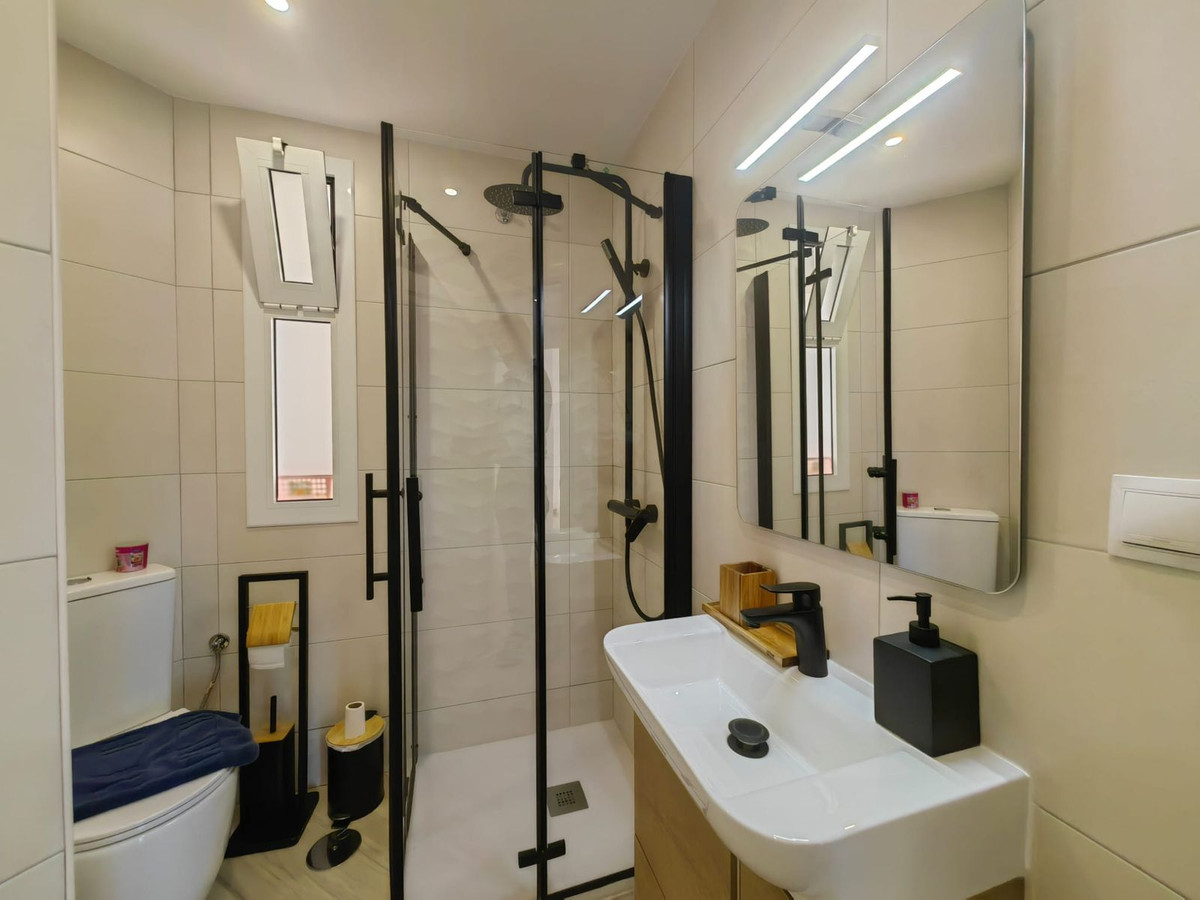 Appartement te koop in Estepona | 2 slaapkamers H5530408