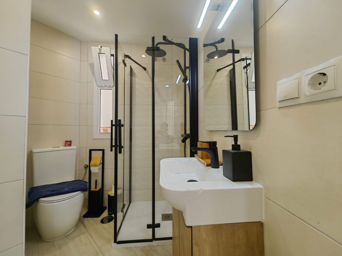 Appartement te koop in Estepona | 2 slaapkamers H5530408