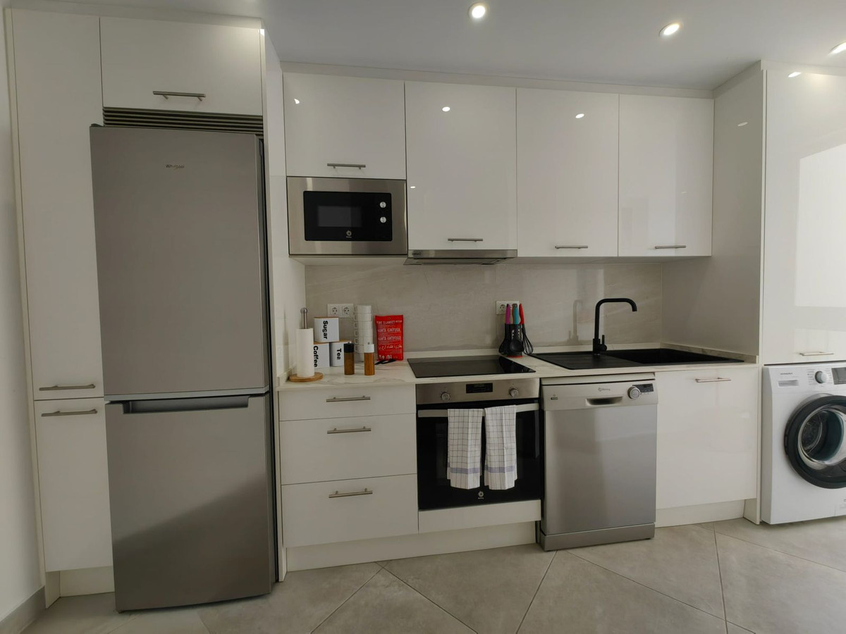 Appartement te koop in Estepona | 2 slaapkamers H5530408