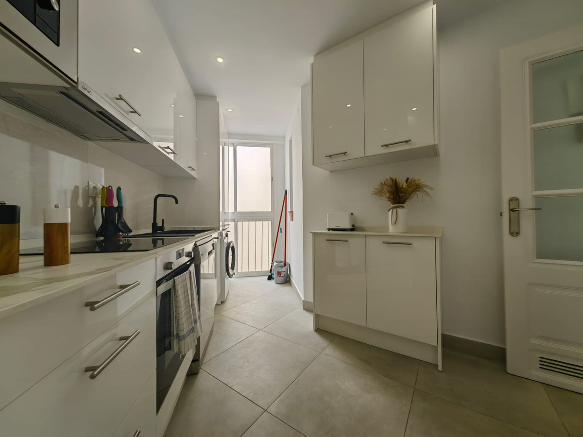 Appartement te koop in Estepona | 2 slaapkamers H5530408