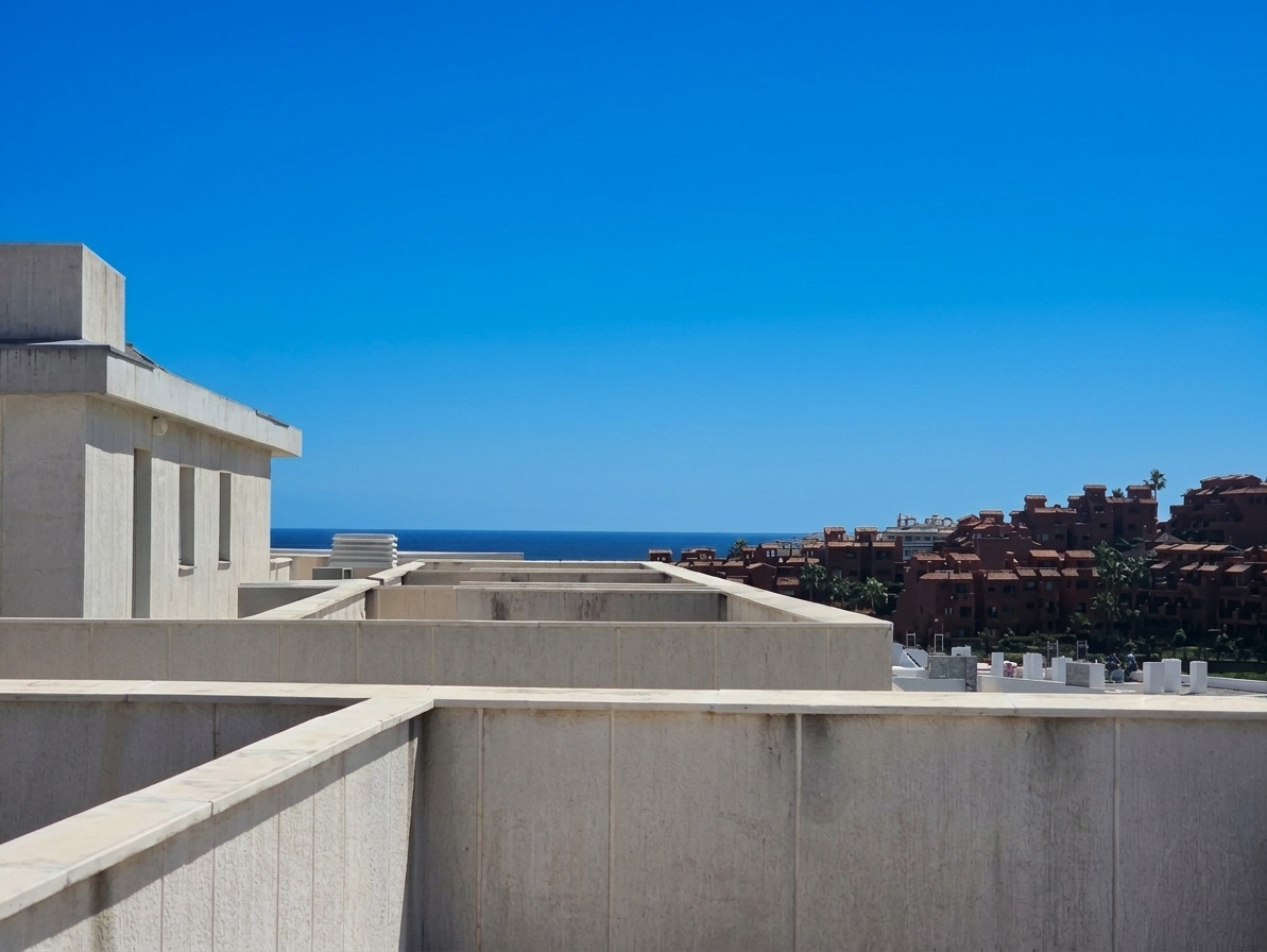 Appartement te koop in Estepona | 2 slaapkamers H5530630