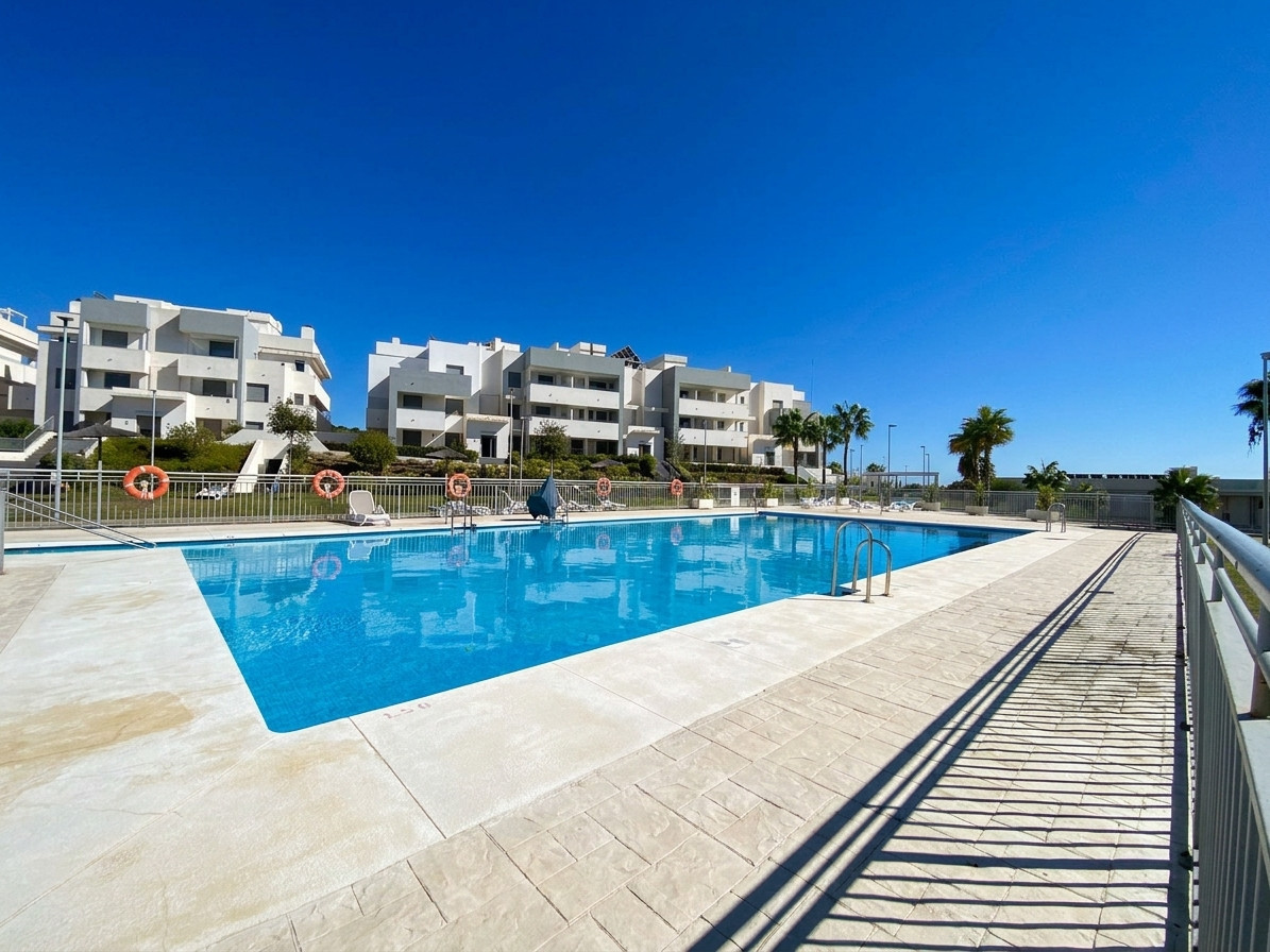 Appartement te koop in Estepona | 2 slaapkamers H5530630